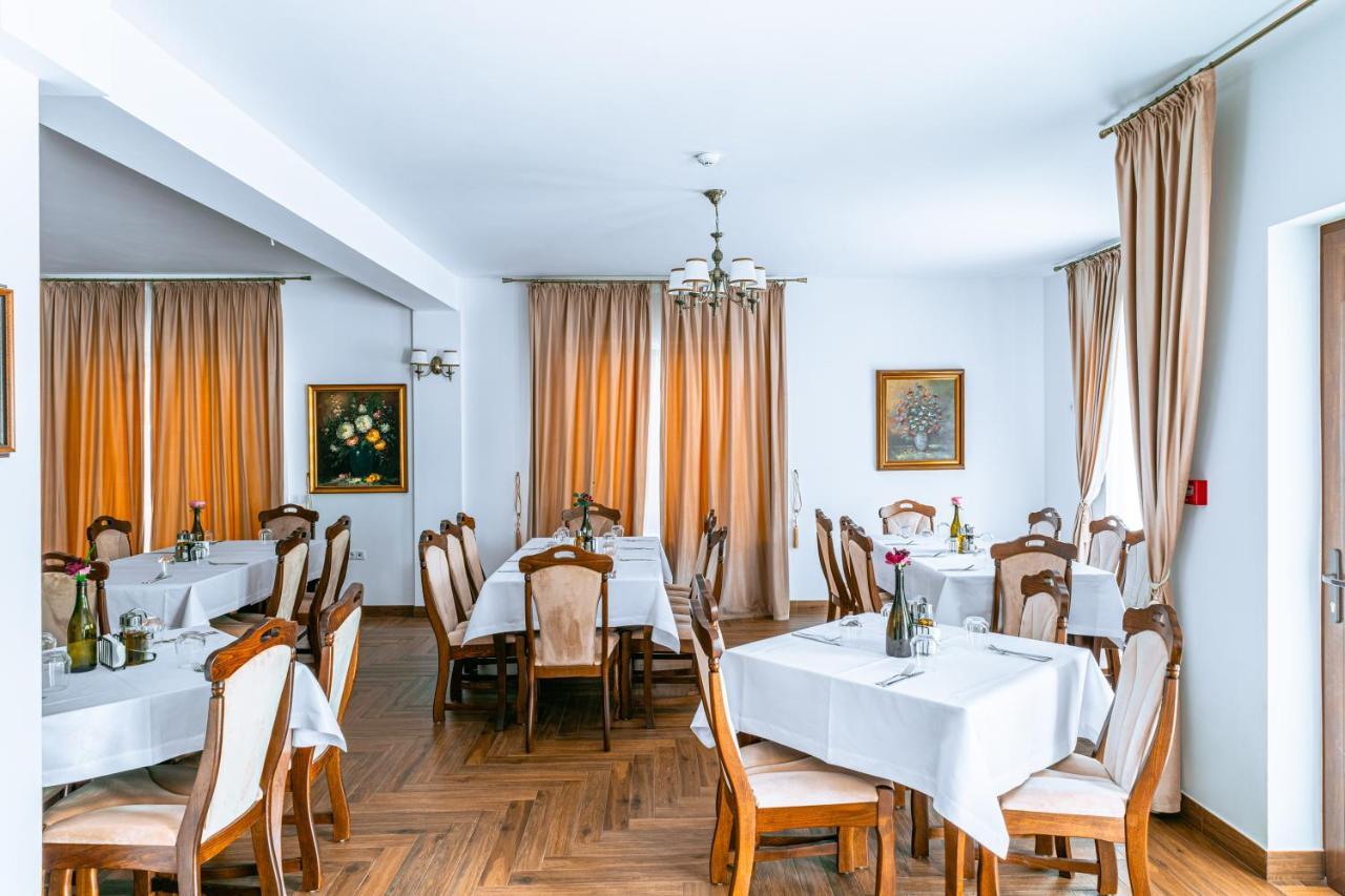 Vila Venus Sînmartin Esterno foto
